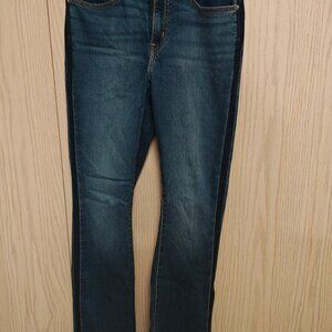 Levi Strauss "725 High Rise Bootcut" jeans - size 30x34